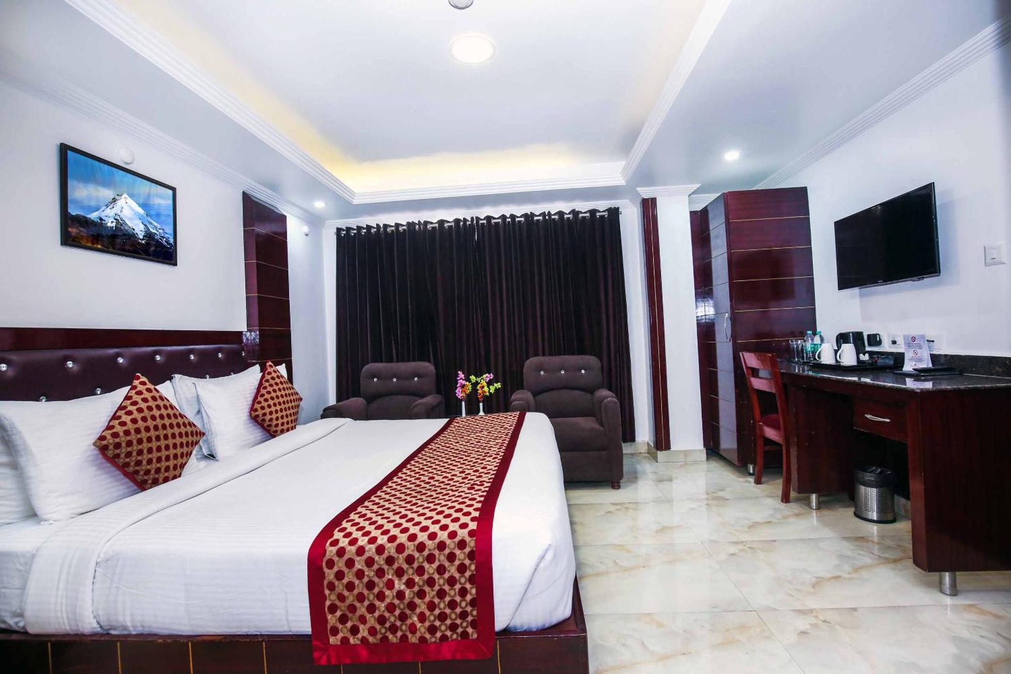 Hotel White Grand Shimla - In City Centre - A Centrally Ac Hotel Buitenkant foto
