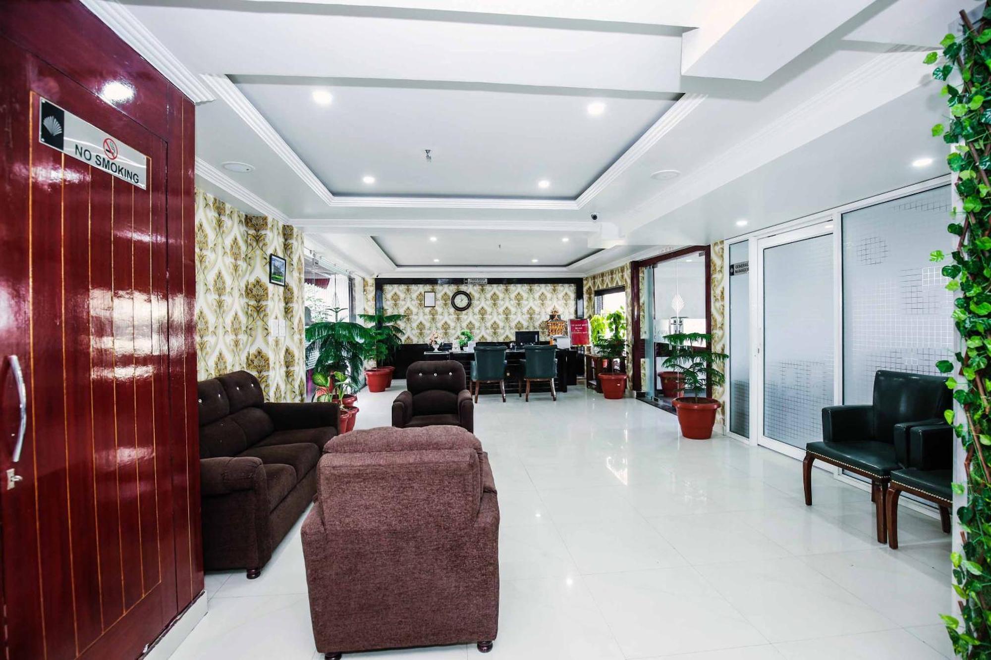 Hotel White Grand Shimla - In City Centre - A Centrally Ac Hotel Buitenkant foto